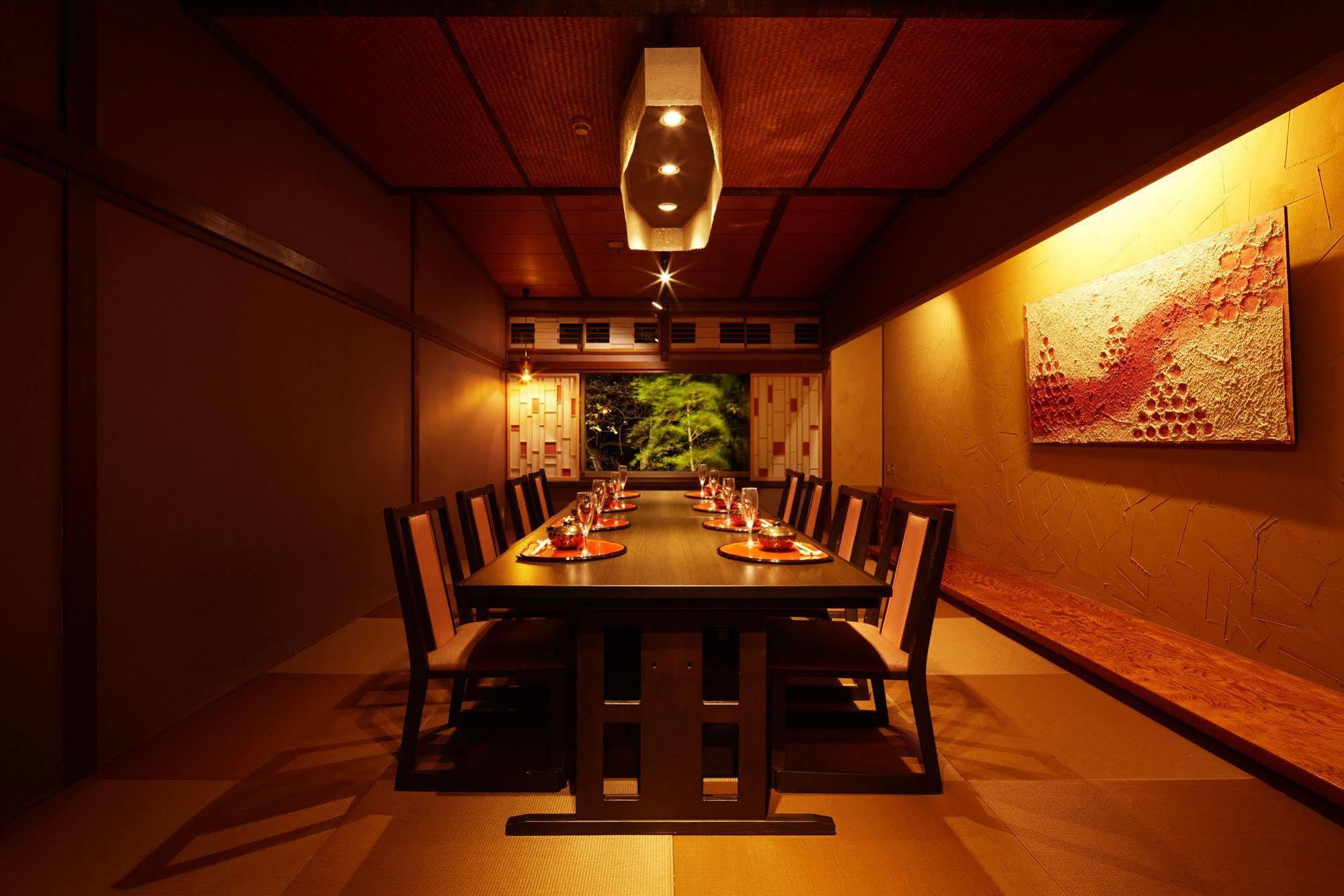 Kintarou Onsen Hotel Uozu Екстер'єр фото